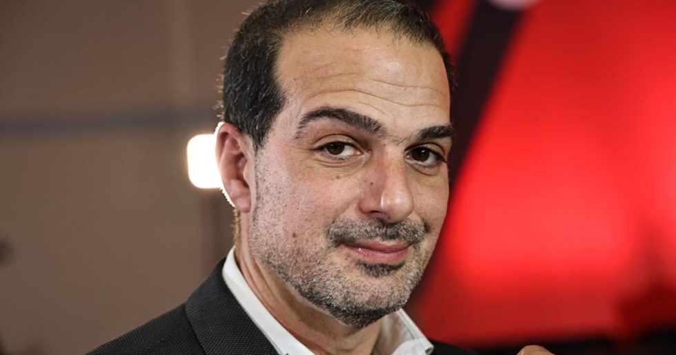 Ασφαιρα πυρά και εμμονή στο λάθος